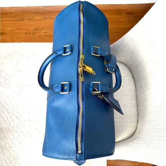 Authentic Louis Vuitton Keepall 45 blue Epi leather travel bag unisex - Picture 13 of 16